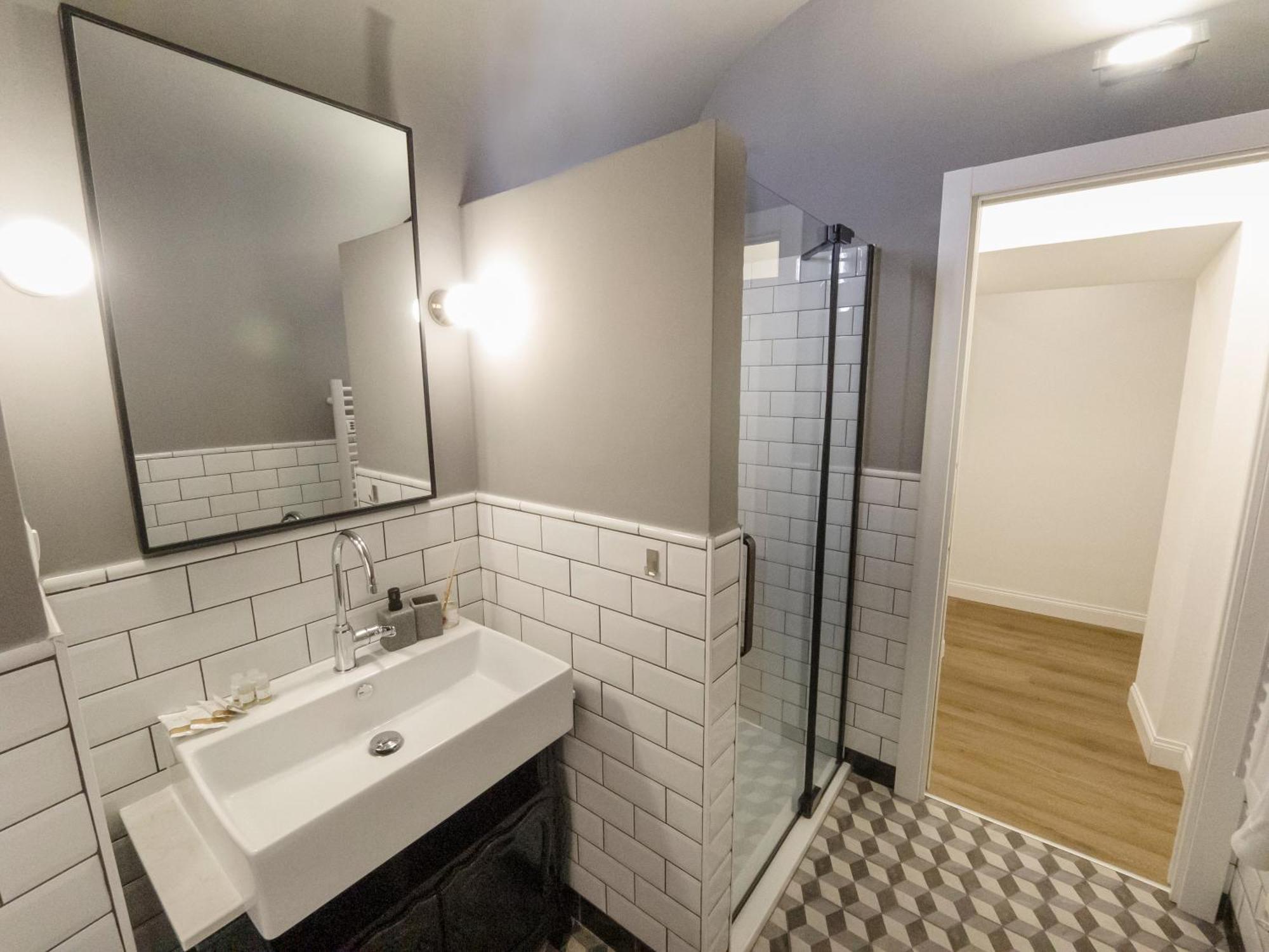 Apartamento Centro-5Stelle 10 Minuti Dal Mare A Piedi Savona Exterior foto
