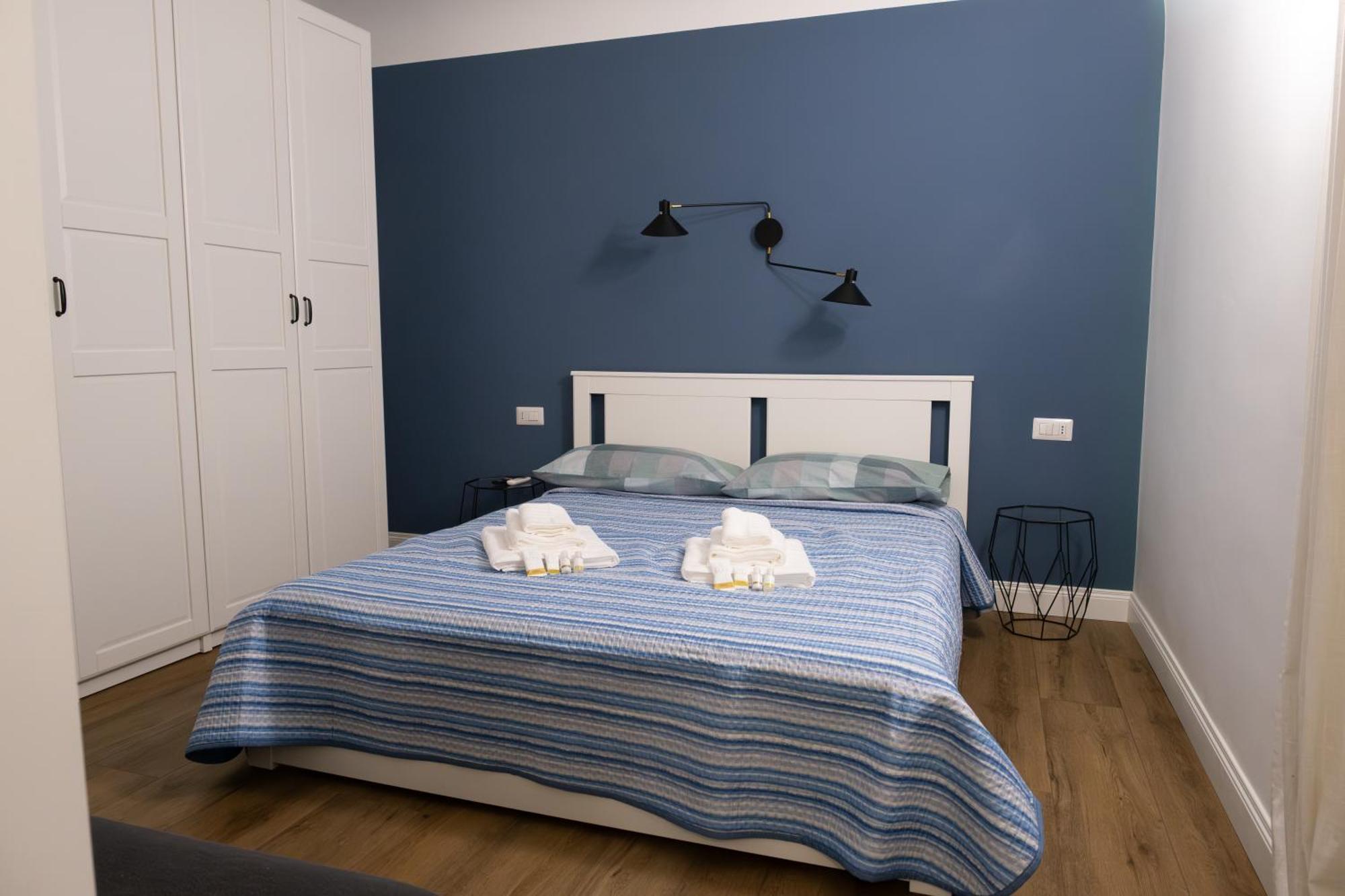 Apartamento Centro-5Stelle 10 Minuti Dal Mare A Piedi Savona Exterior foto